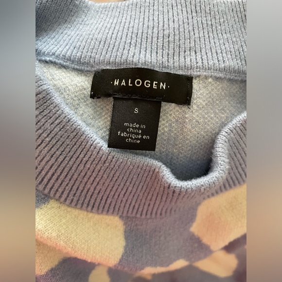 USED— Halogen NORDSTROM Blue & White Abstract Cropped Sweater Long Sleeve Size S - Picture 3 of 3